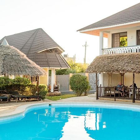 Diani-Paradise-Villas 디아니 해변 외부 사진